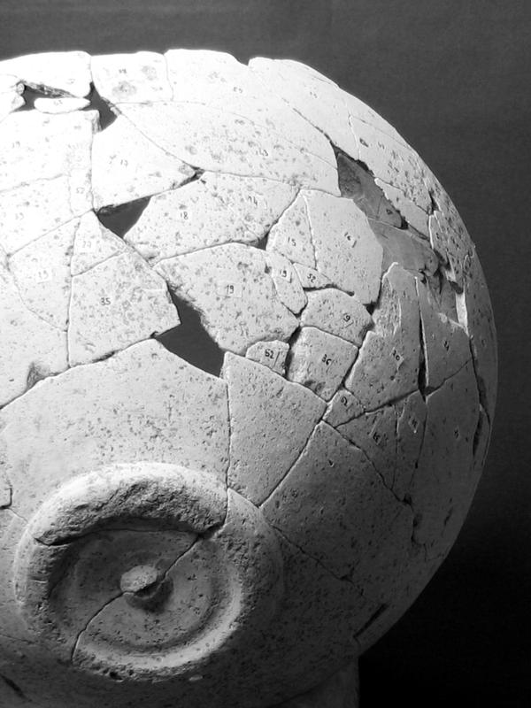 Vase cercueil (c) MF